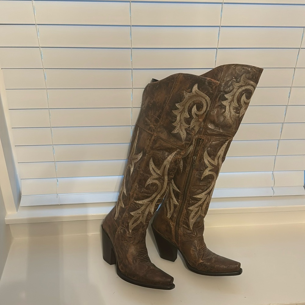 DAN POST WOMEN'S JILTED KNEE BOOTS - SNIP TOE NEW!!! Firm on price!!!